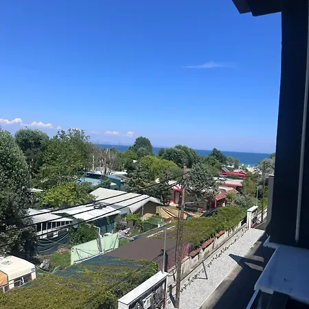 Apartament Olympiada Girni *
